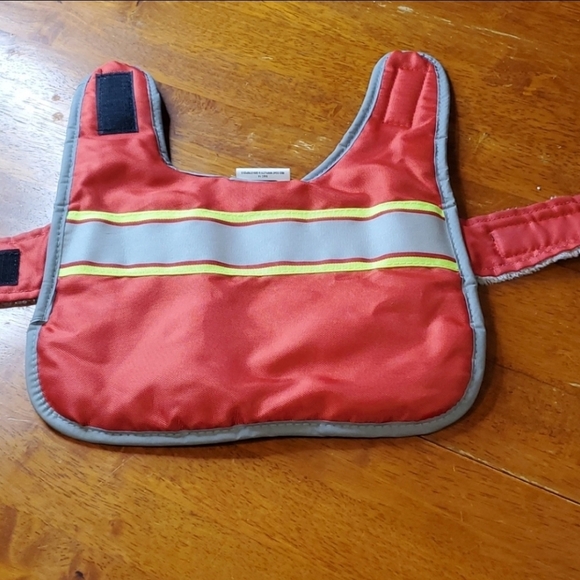 Dog shoes and vest - Picture 4 of 7